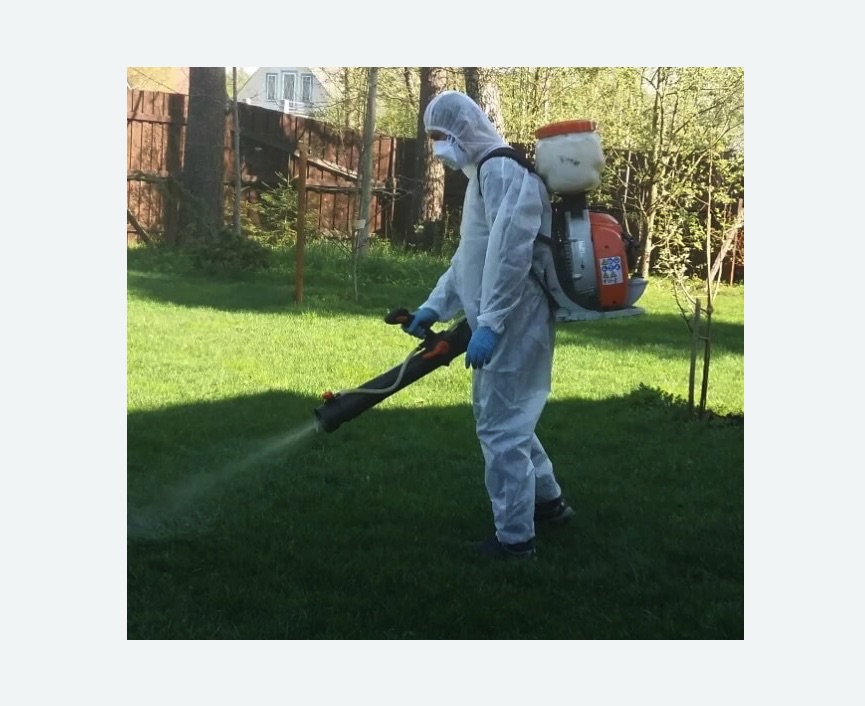 Обработка территории от клещей в Крымске